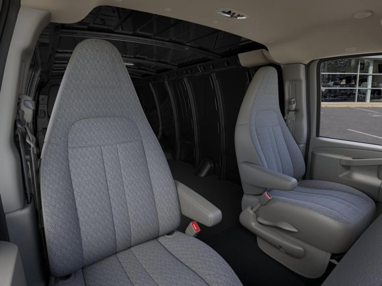 2026 GMC Savana Cargo Van 3500 Extended Wheelbase Rear-Wheel Drive Photo