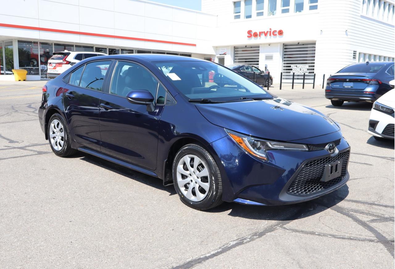 2022 Toyota Corolla LE 4DR SEDAN Photo