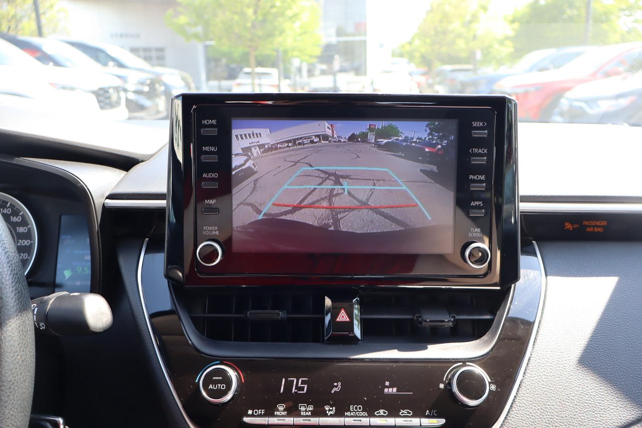 2022 Toyota Corolla LE 4DR SEDAN Photo