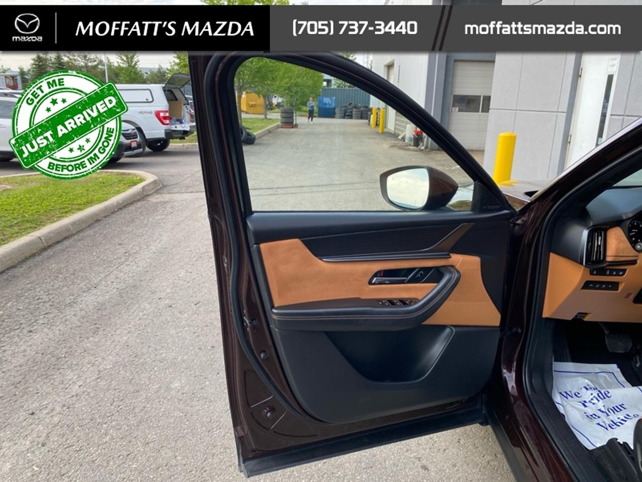 2024 Mazda CX-90 MHEV Signature Photo
