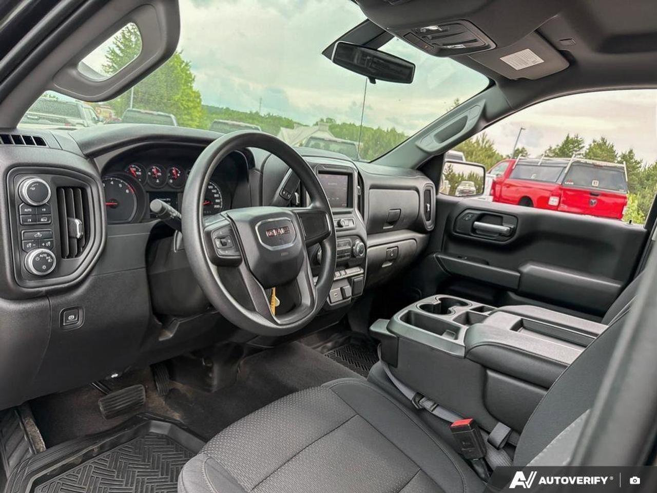 2020 GMC Sierra 1500 One Owner   Keyless Entry   Trailer Brake Controll Photo