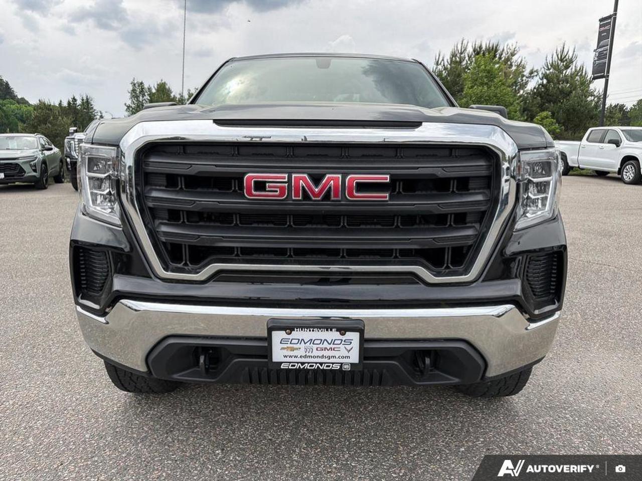 2020 GMC Sierra 1500 One Owner   Keyless Entry   Trailer Brake Controll Photo