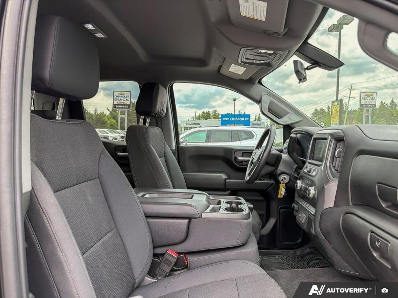 2020 GMC Sierra 1500 One Owner   Keyless Entry   Trailer Brake Controll Photo