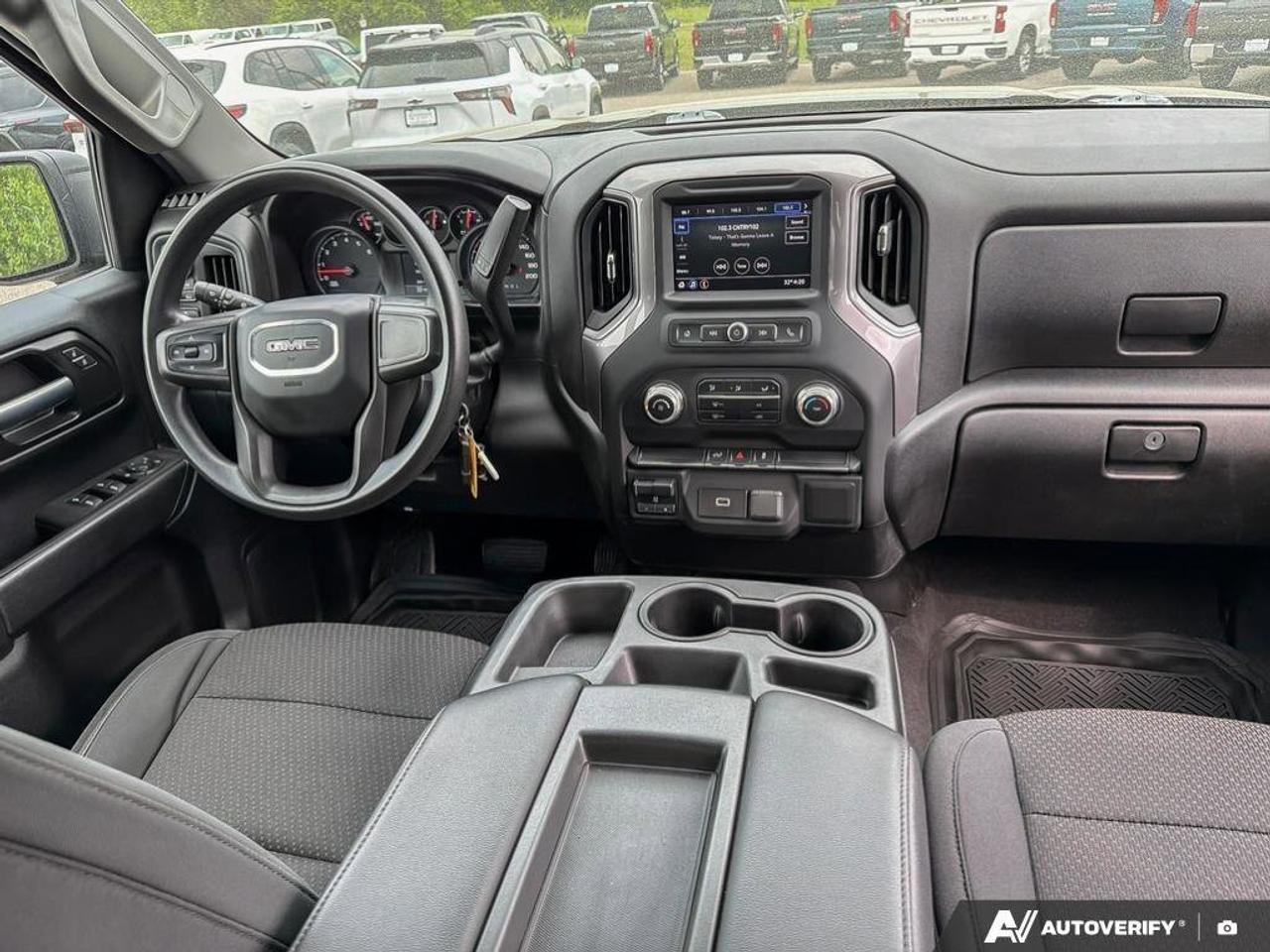 2020 GMC Sierra 1500 One Owner   Keyless Entry   Trailer Brake Controll Photo
