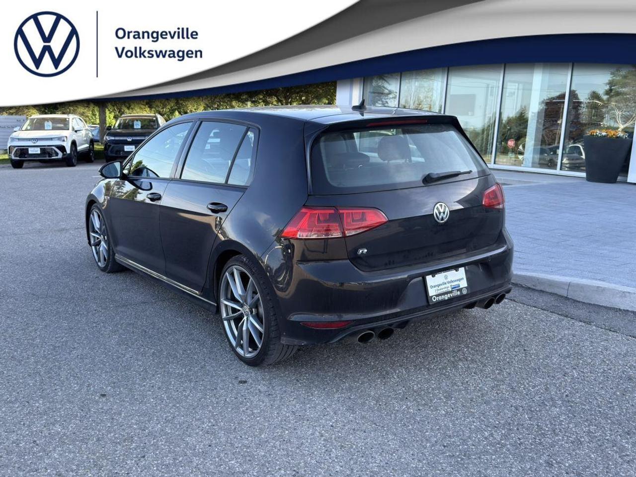 2017 Volkswagen Golf R 5dr HB DSG Photo