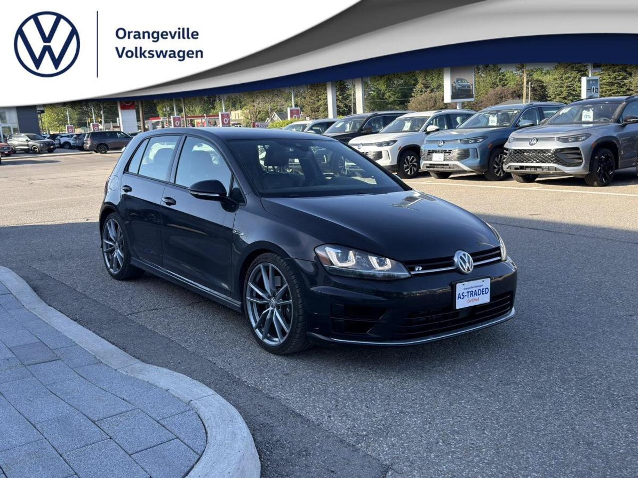 2017 Volkswagen Golf R 5dr HB DSG Photo