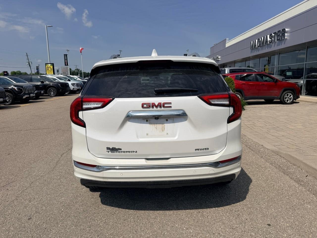 2022 GMC Terrain DenaliDENALI, 1.5L 4-CYL, AWD, ALLOYS, LEATHER, HU Photo