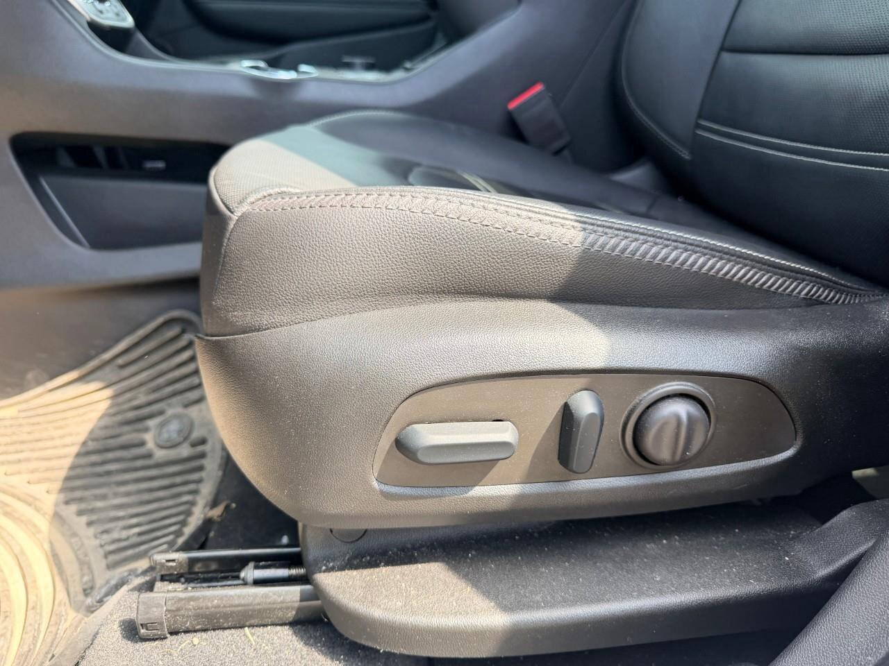 2022 GMC Terrain DenaliDENALI, 1.5L 4-CYL, AWD, ALLOYS, LEATHER, HU Photo