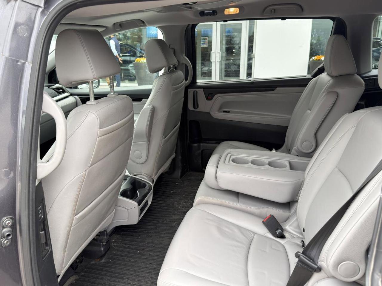 2020 Honda Odyssey Touring Auto Photo
