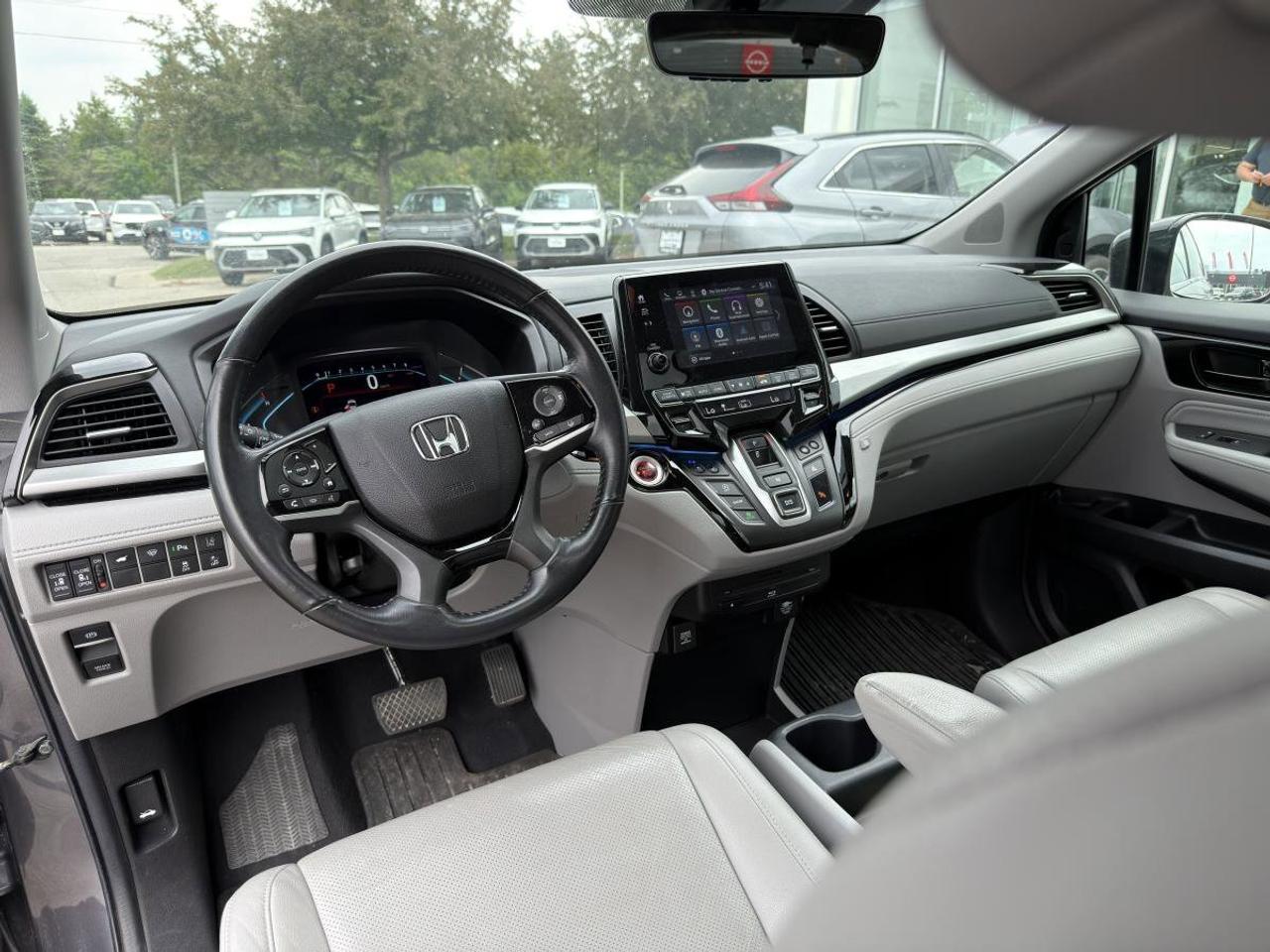 2020 Honda Odyssey Touring Auto Photo