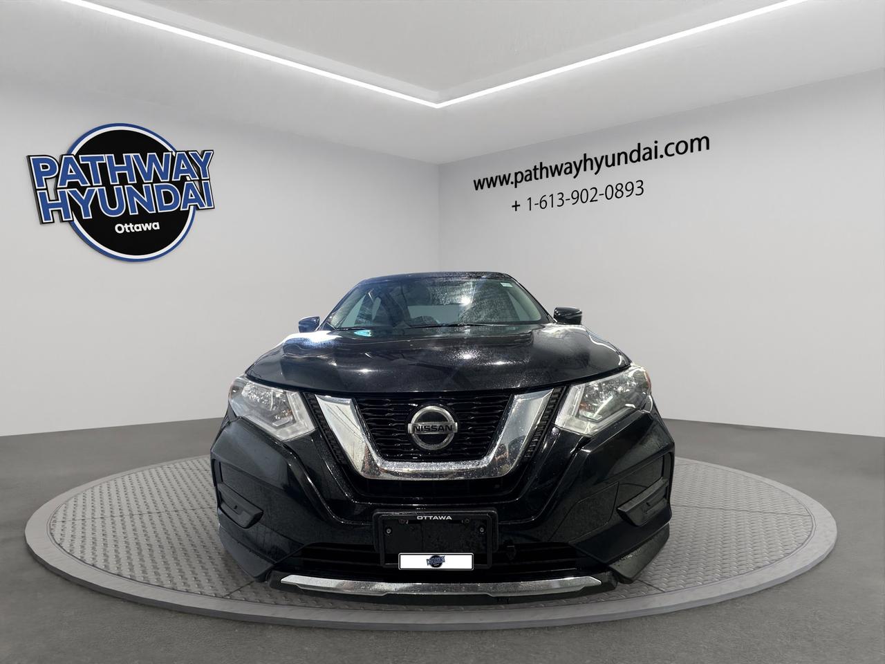 2019 Nissan Rogue S | Reverse Cam | Heated Seats Photo