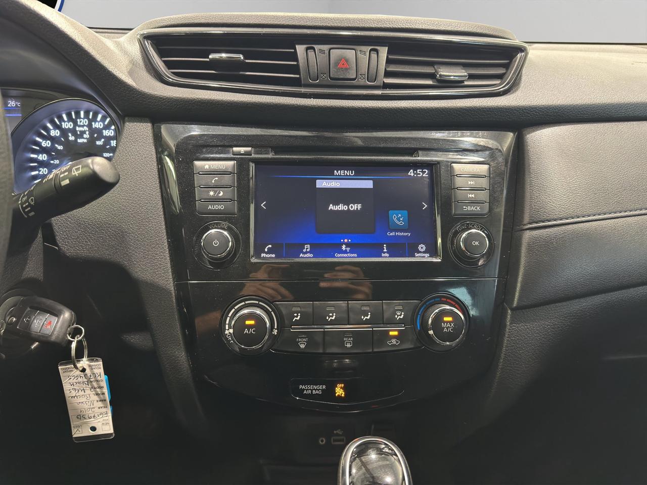 2019 Nissan Rogue S | Reverse Cam | Heated Seats Photo