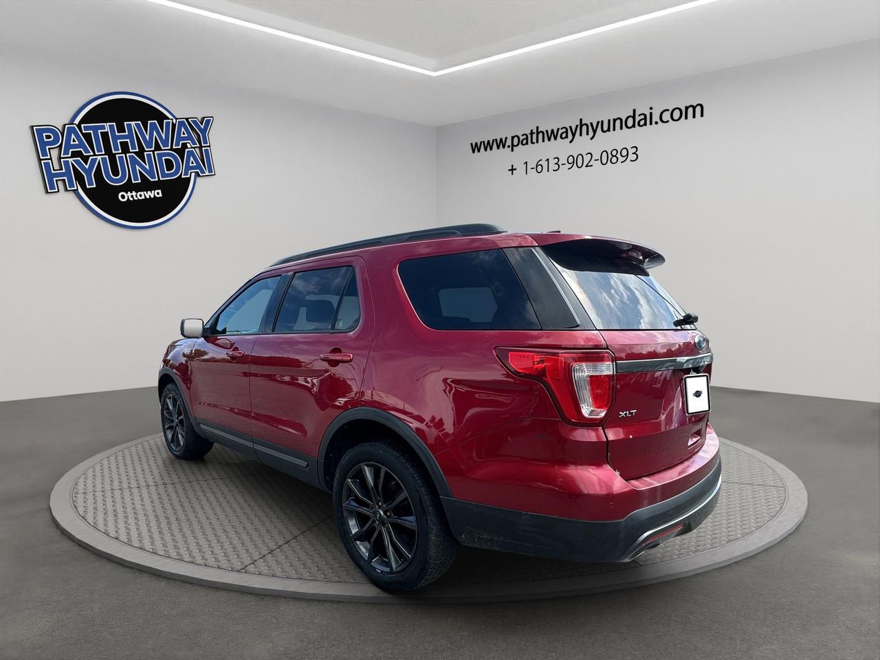 2017 Ford Explorer XLT | Reverse Cam | Heated Seats Photo