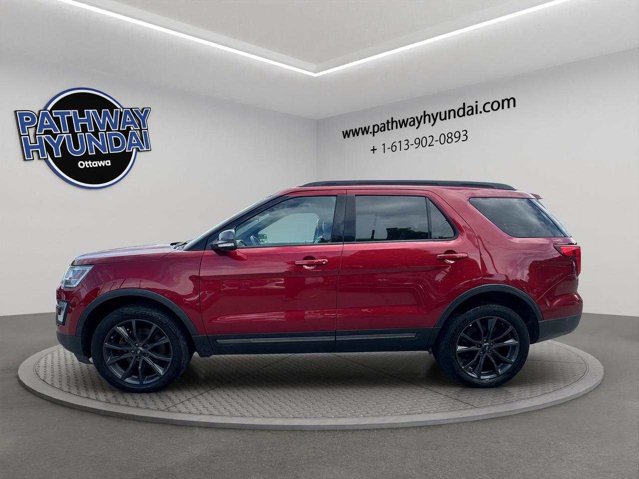 2017 Ford Explorer XLT | Reverse Cam | Heated Seats Photo