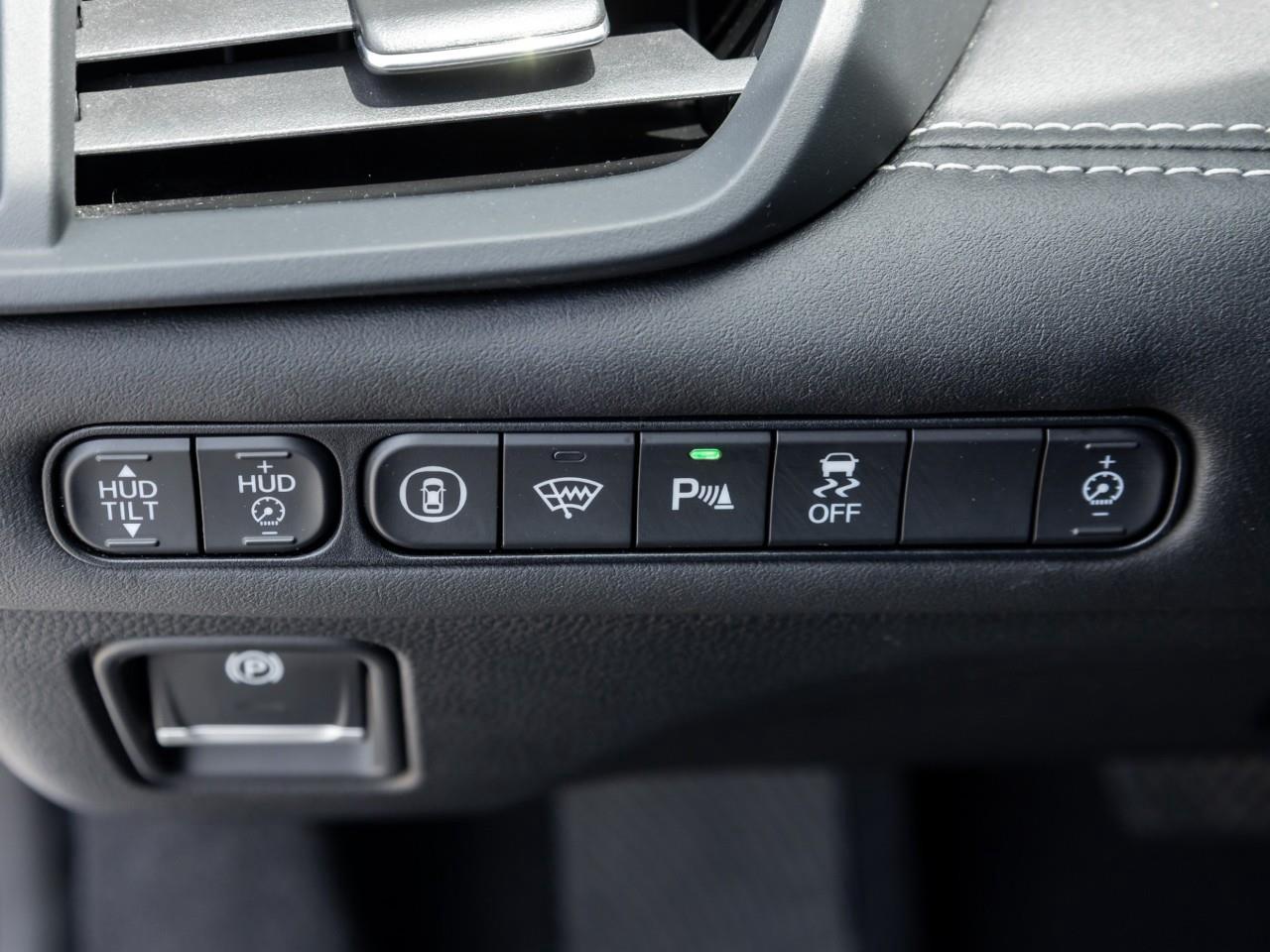 2021 Acura TLX Platinum Elite 4dr SH-AWD Sedan Photo