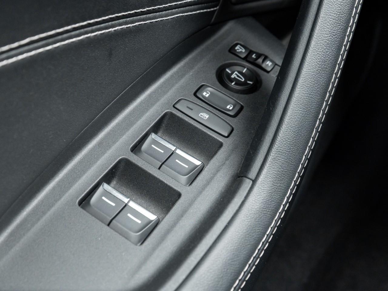 2021 Acura TLX Platinum Elite 4dr SH-AWD Sedan Photo