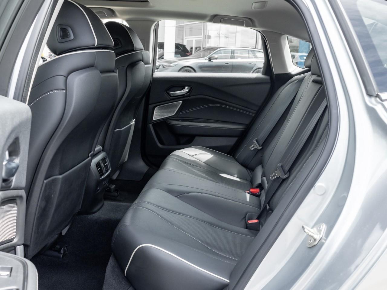 2021 Acura TLX Platinum Elite 4dr SH-AWD Sedan Photo