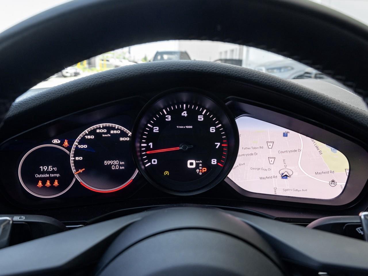 2023 Porsche Panamera  Photo