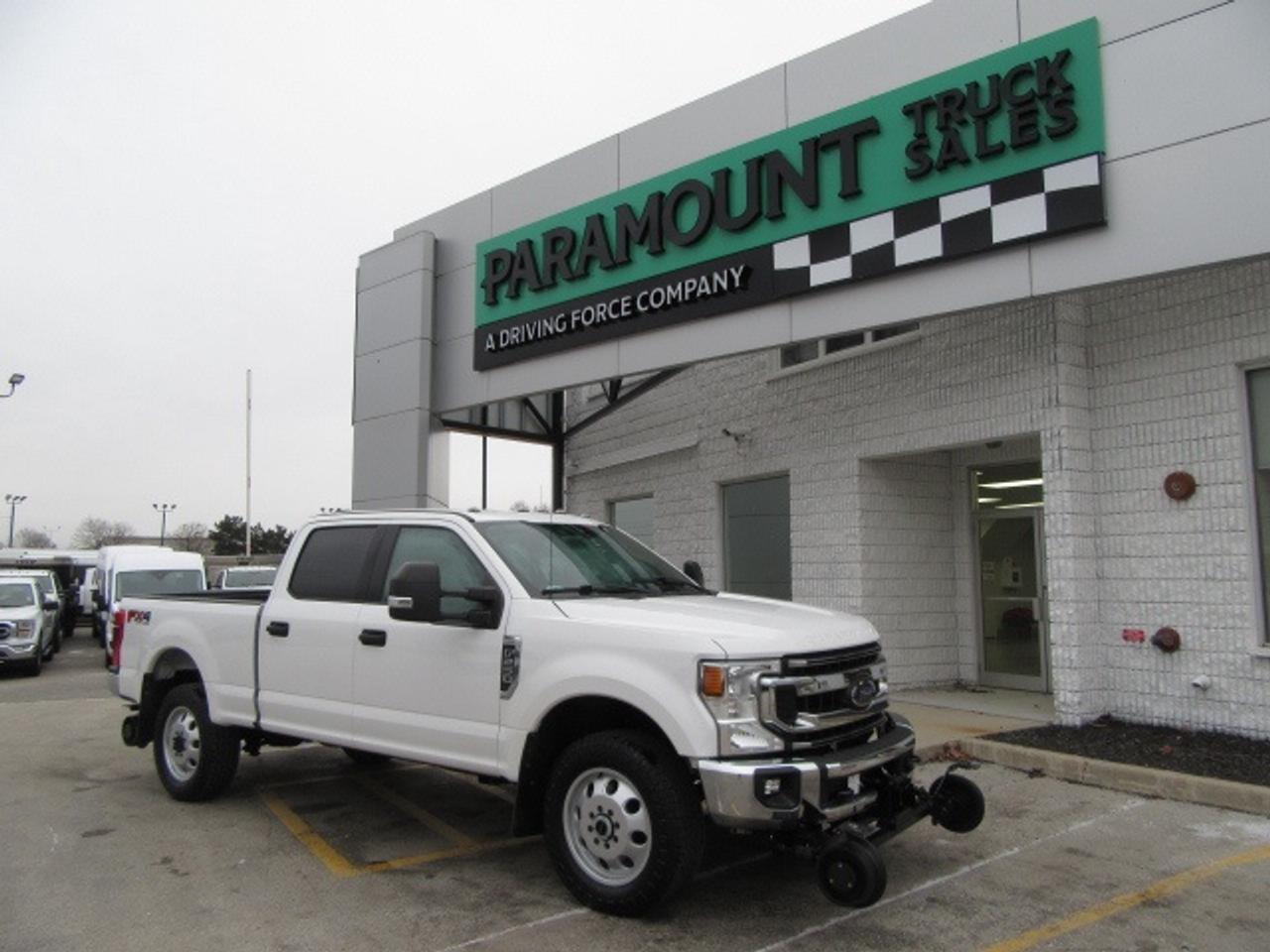 2024 Ford F-350 GAS CREW CAB 4X4 XLT 6.8FT BOX NEW HI-RAIL PACKAGE Photo0
