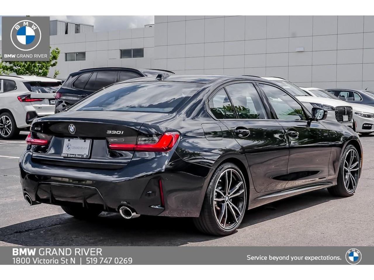 2023 BMW 330 i xDrive 4dr All-Wheel Drive Sedan Photo3