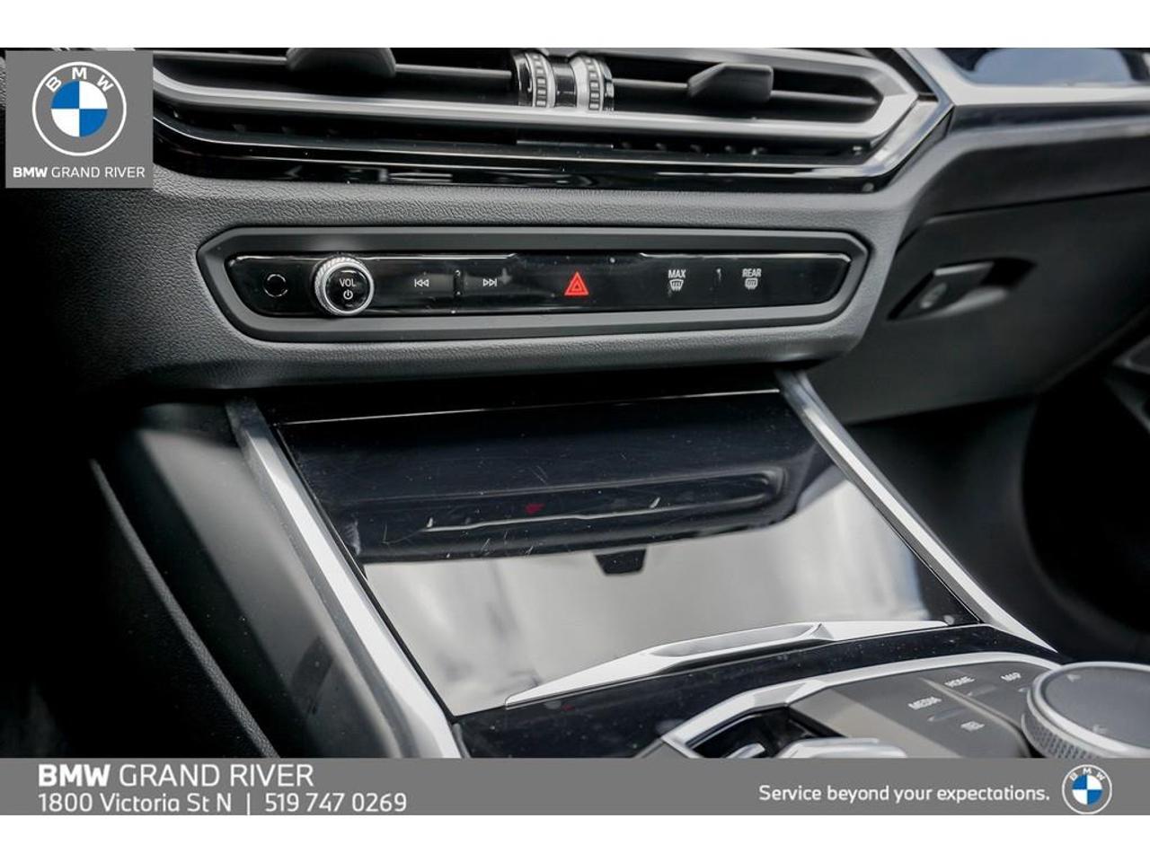 2023 BMW 330 i xDrive 4dr All-Wheel Drive Sedan Photo