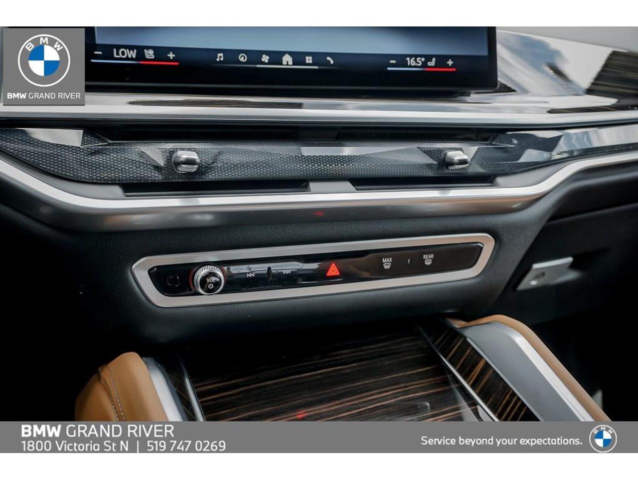2024 BMW X6 xDrive40i 4dr All-Wheel Drive Sports Activity Coupe Photo