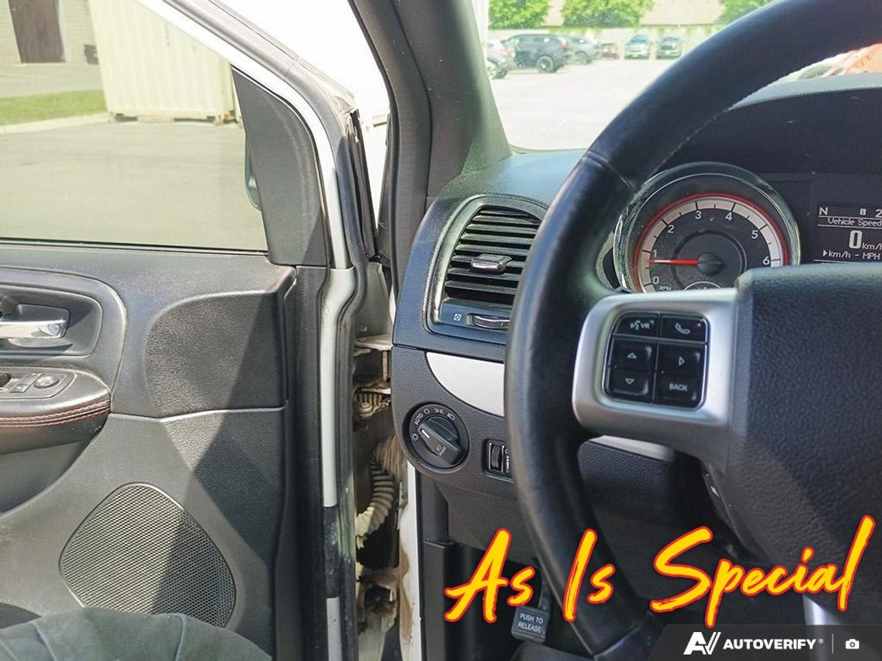2014 Dodge Grand Caravan R/T Passenger Van Photo