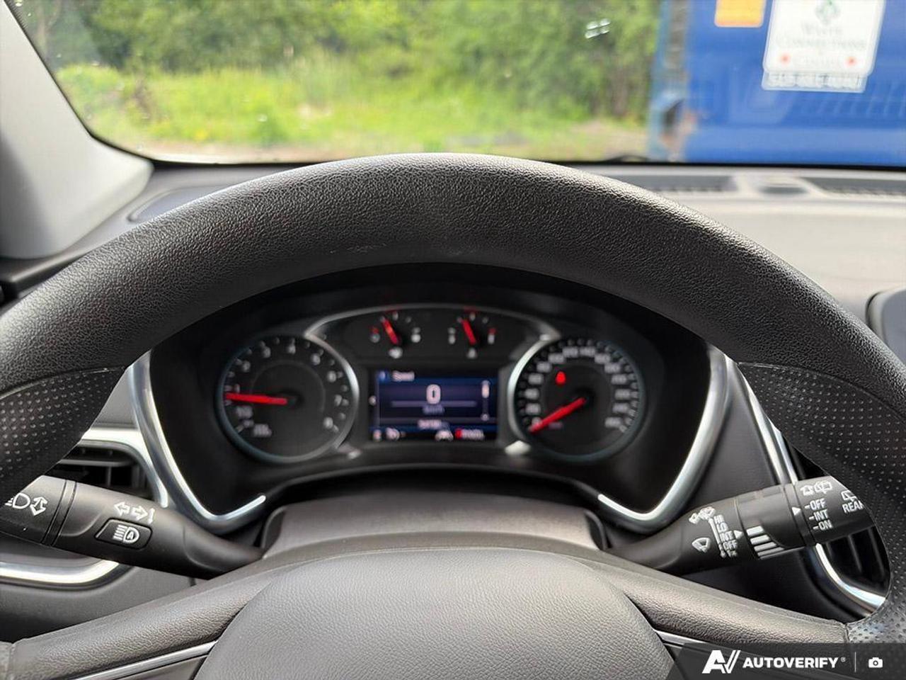 2023 Chevrolet Equinox LT Front-wheel Drive Photo
