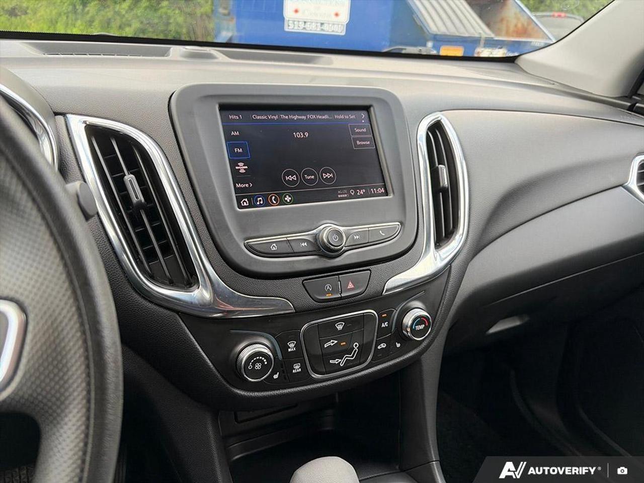 2023 Chevrolet Equinox LT Front-wheel Drive Photo