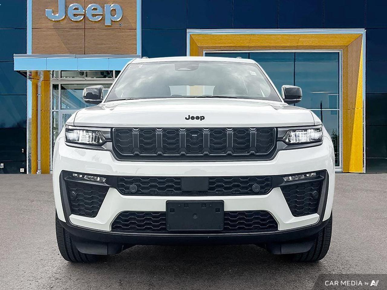 2026 Jeep Grand Cherokee L Base 4dr 4x4 Photo5
