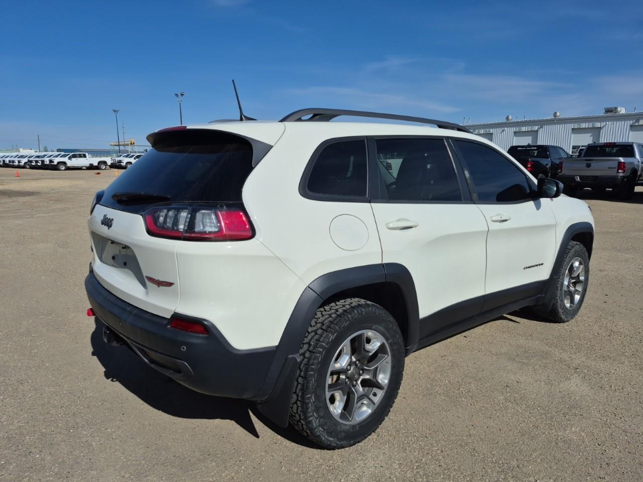 2019 Jeep Cherokee Trailhawk 4dr 4x4 Photo3