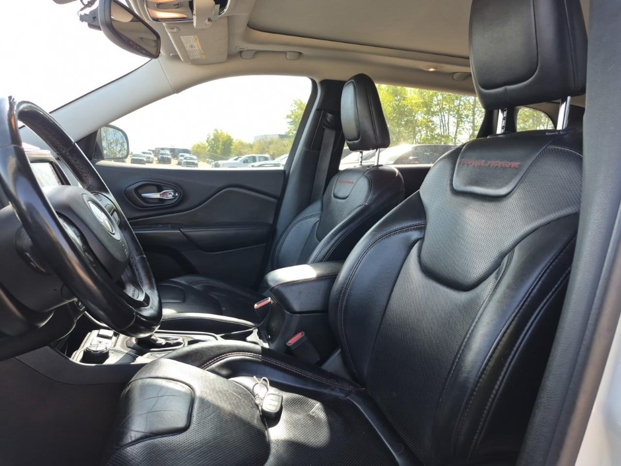2019 Jeep Cherokee Trailhawk 4dr 4x4 Photo