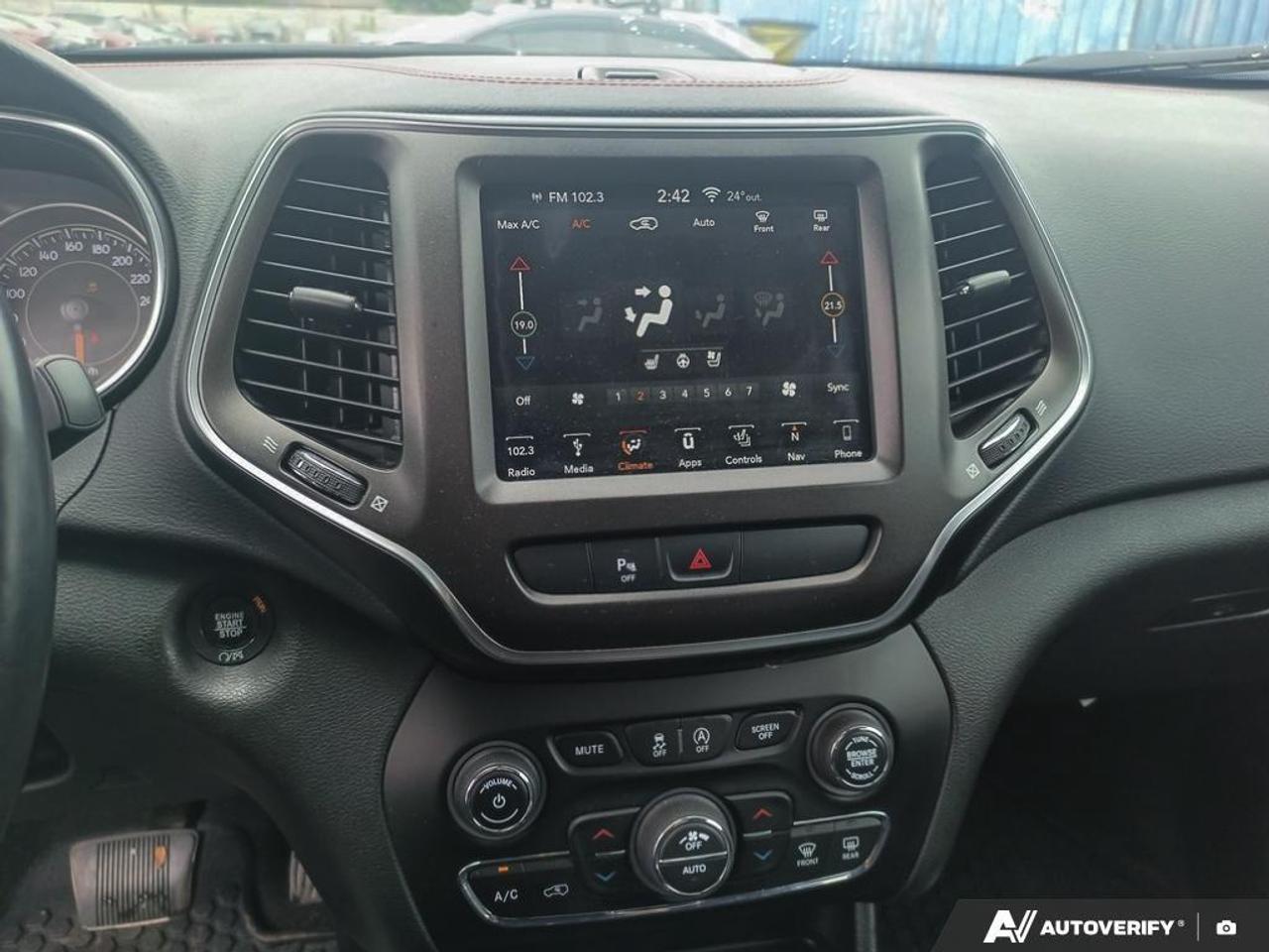 2019 Jeep Cherokee Trailhawk 4dr 4x4 Photo