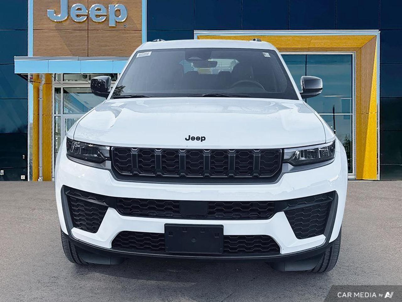 2026 Jeep Grand Cherokee L Base 4dr 4x4 Photo