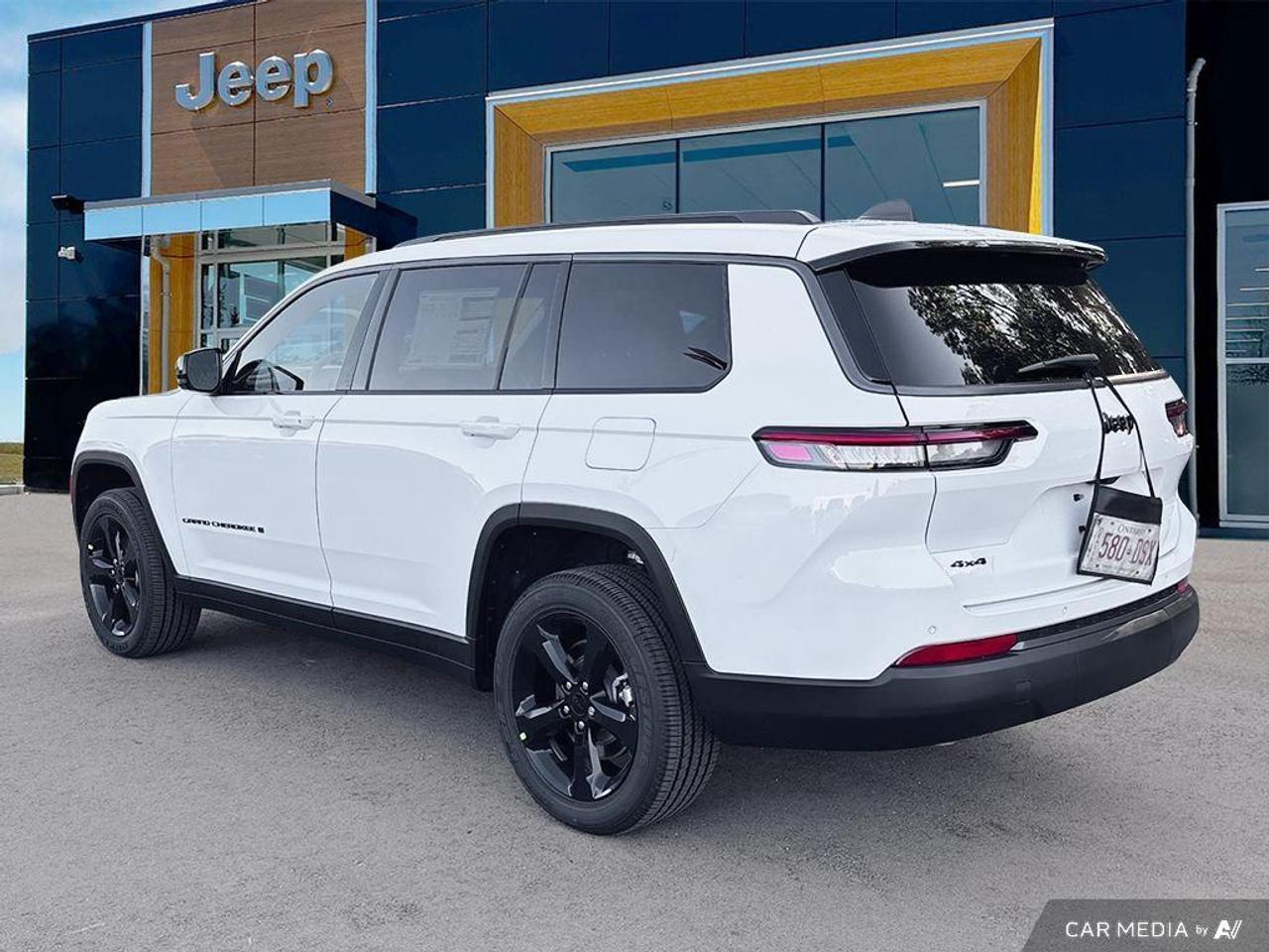 2026 Jeep Grand Cherokee L Base 4dr 4x4 Photo