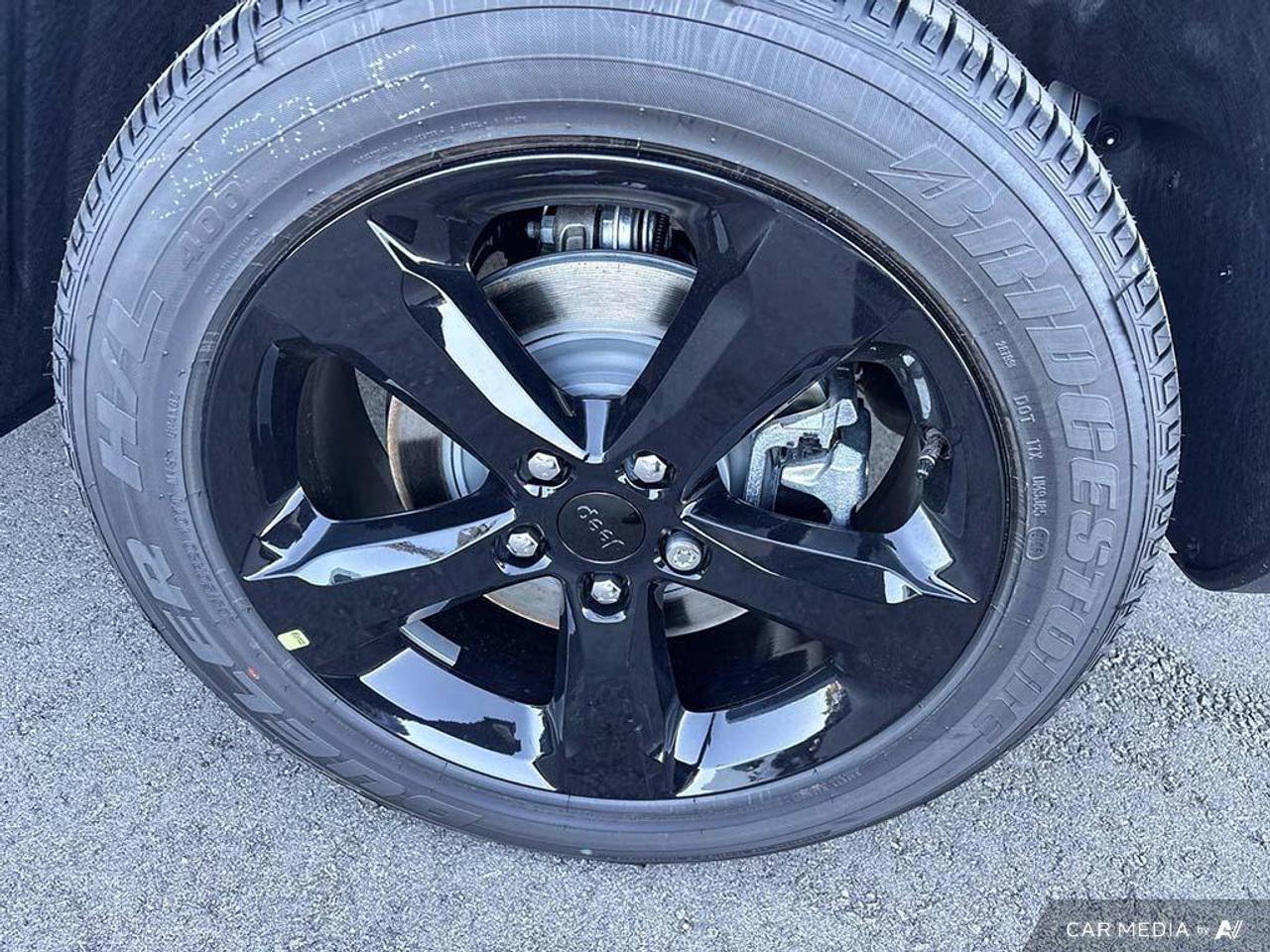 2026 Jeep Grand Cherokee L Base 4dr 4x4 Photo