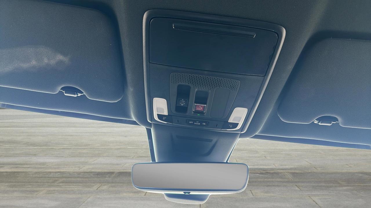 2026 Honda CR-V Hybrid Touring AWD Photo