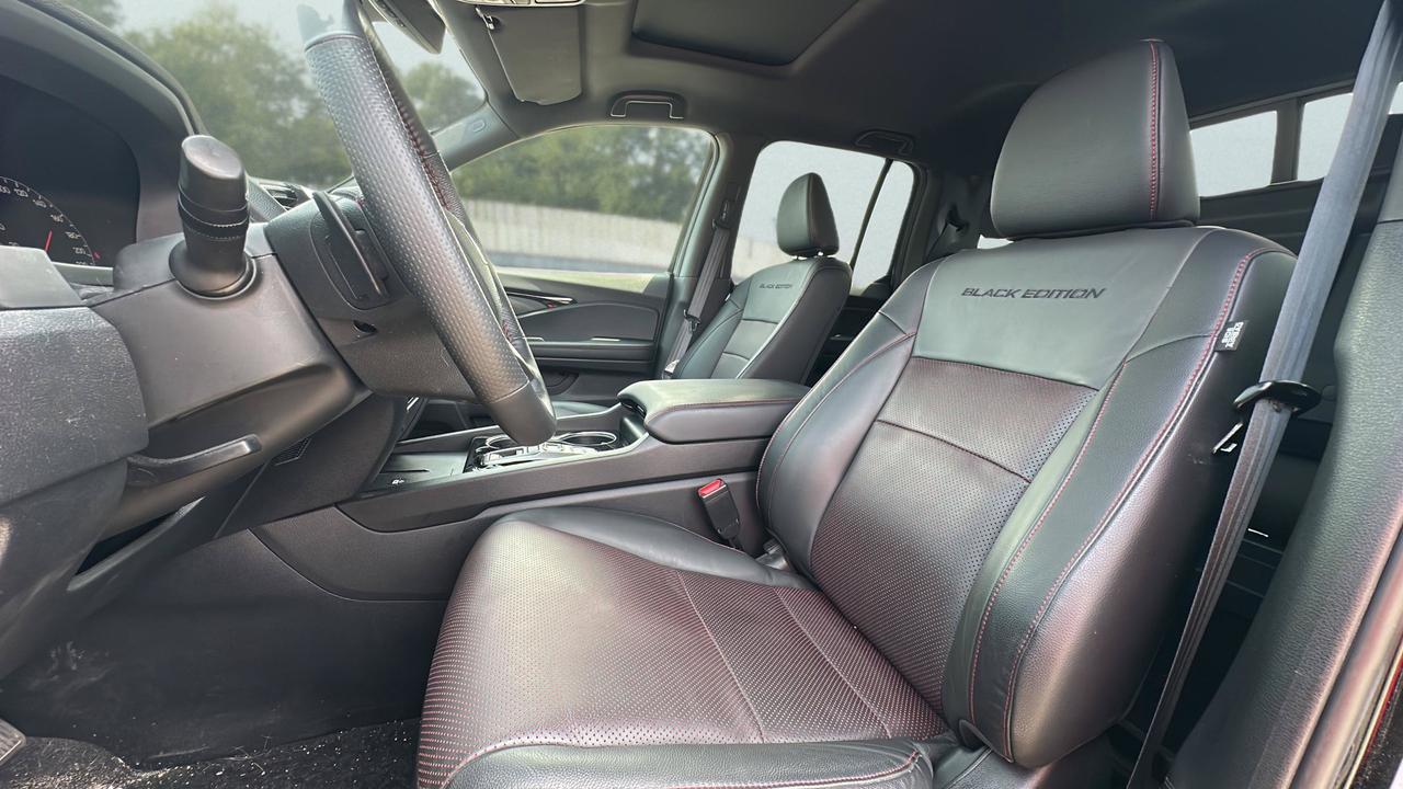 2025 Honda Ridgeline Black Edition AWD Photo