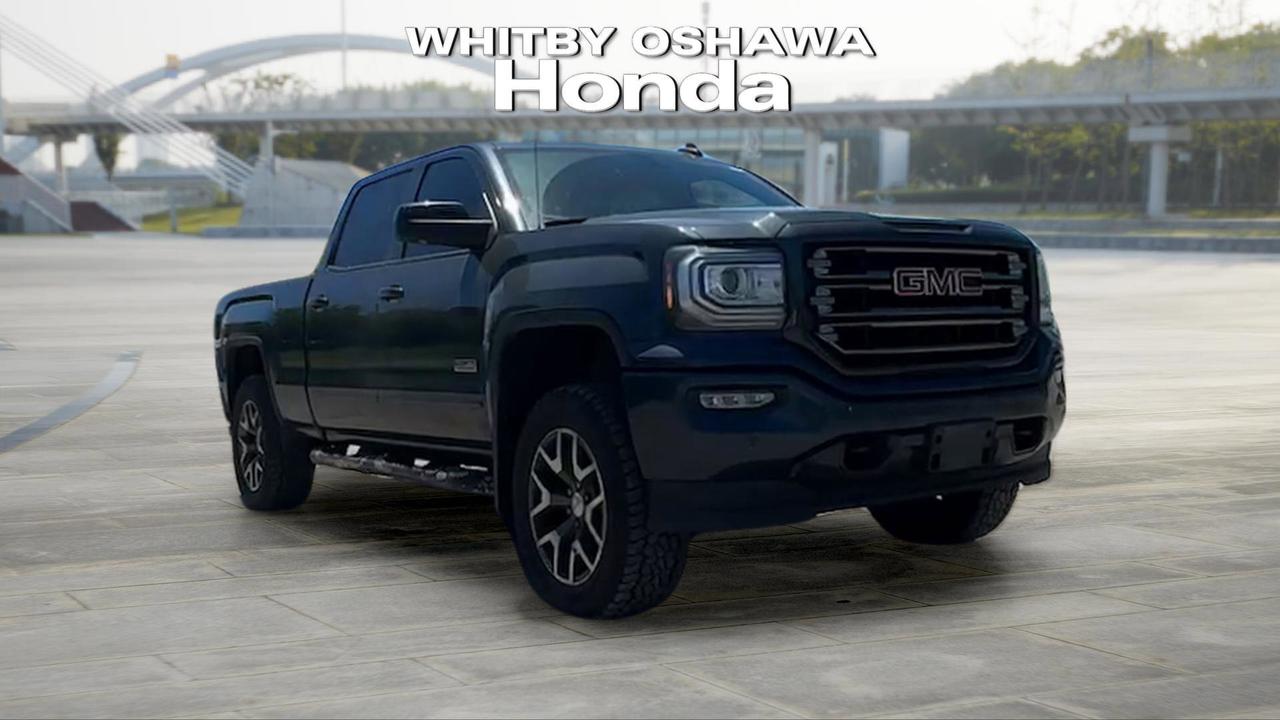 2017 GMC Sierra 1500 4WD Crew Cab 153.0  SLT Photo