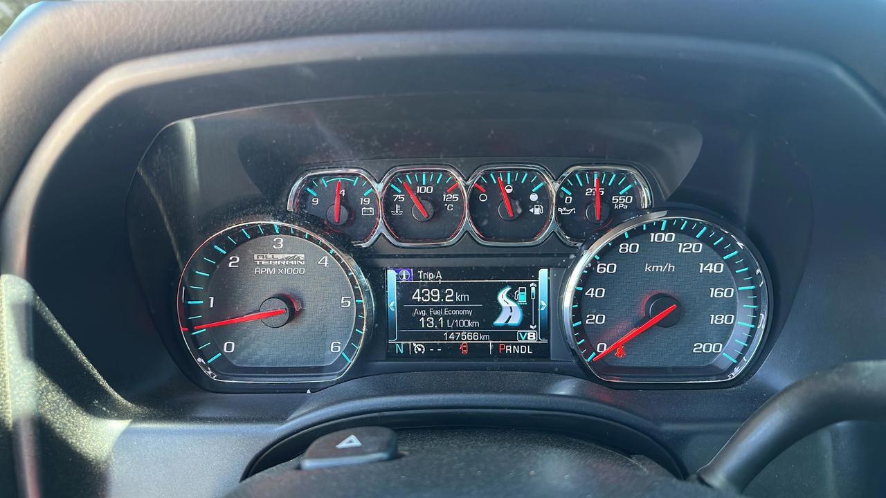 2017 GMC Sierra 1500 4WD Crew Cab 153.0  SLT Photo