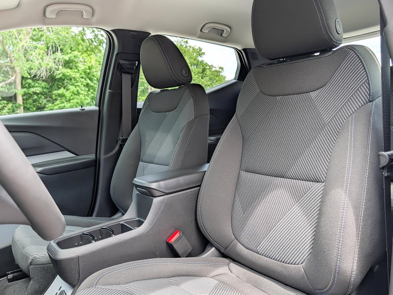 2027 Chevrolet Bolt LT Photo