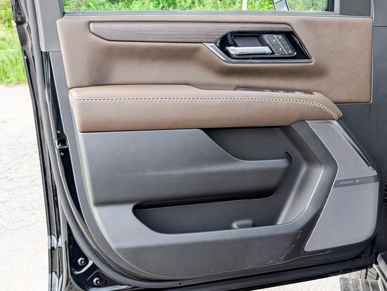 2026 GMC Yukon Denali Ultimate Photo