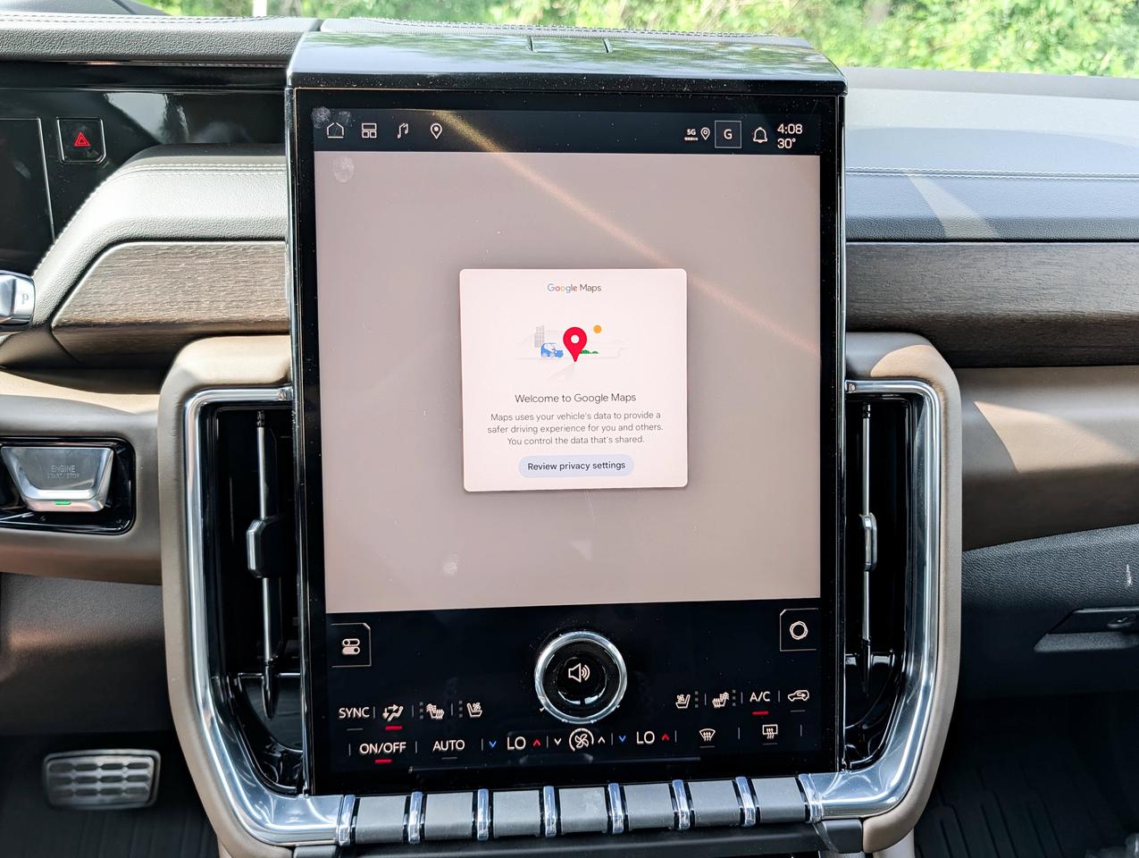 2026 GMC Yukon Denali Ultimate Photo