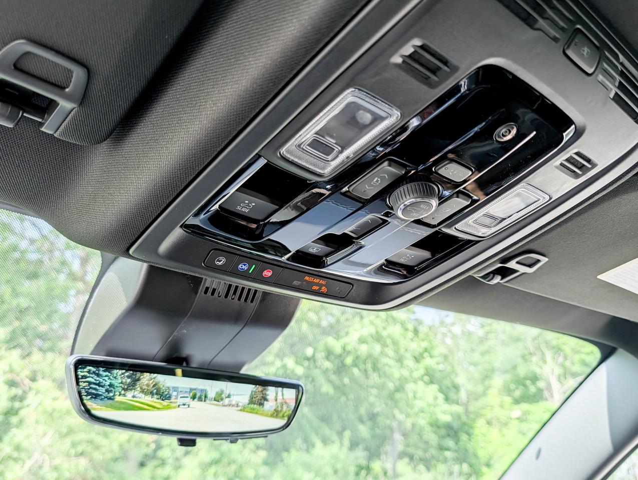 2026 GMC Yukon Denali Ultimate Photo