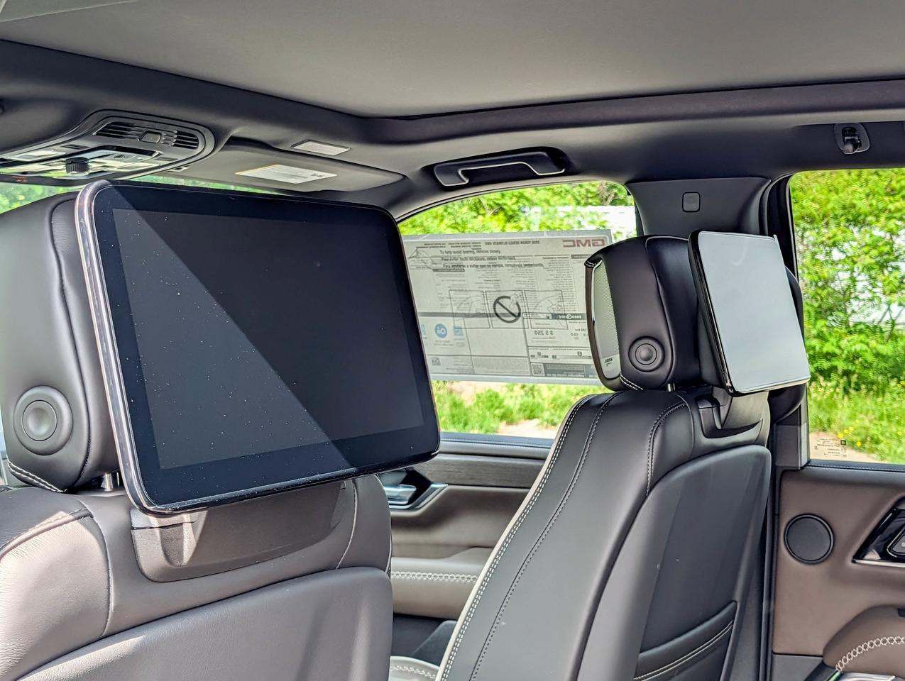 2026 GMC Yukon Denali Ultimate Photo