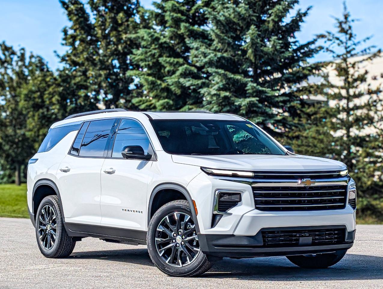 2026 Chevrolet Traverse LT Photo
