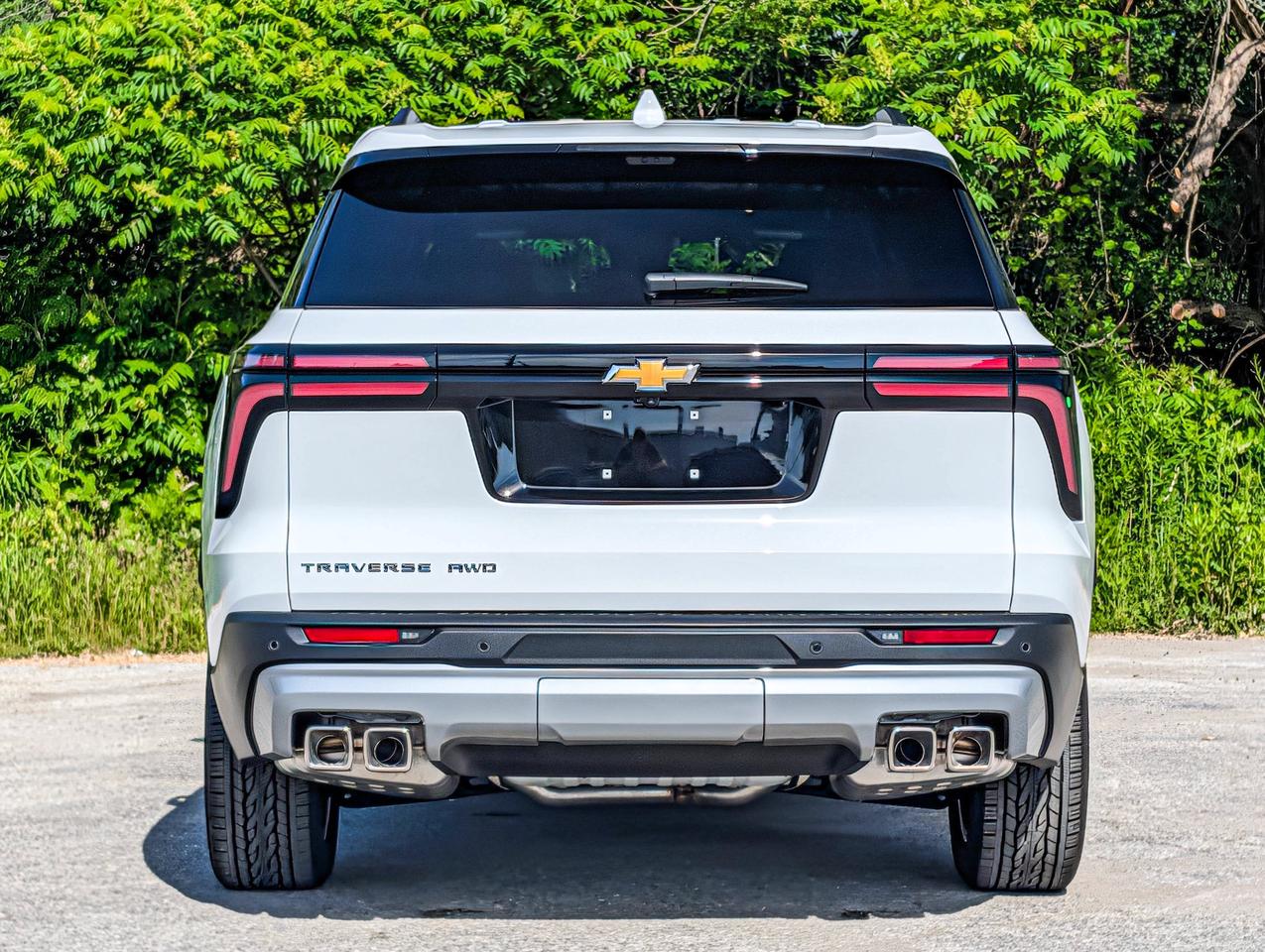 2026 Chevrolet Traverse LT Photo