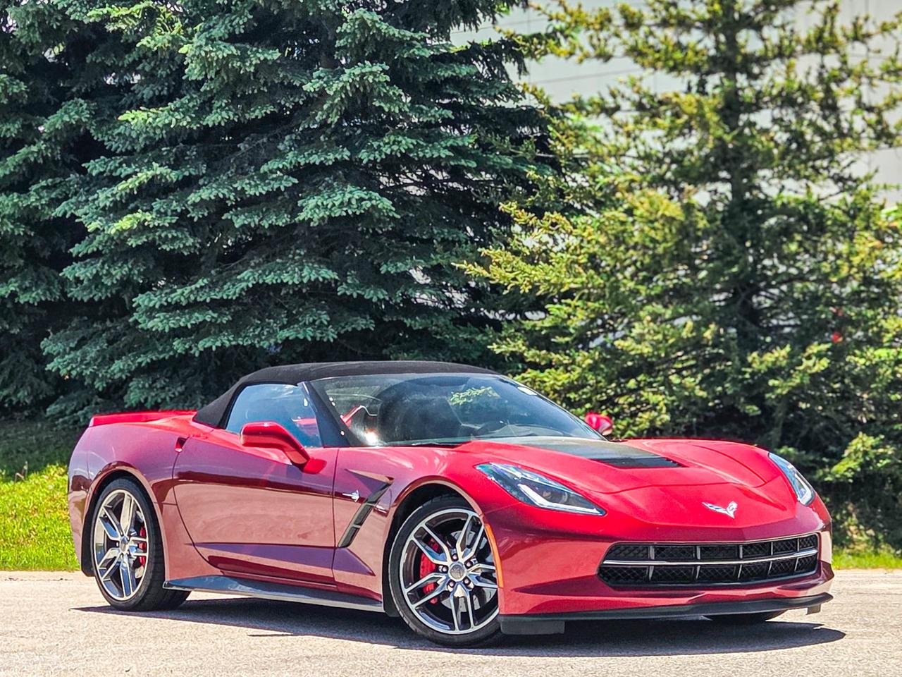 2015 Chevrolet Corvette Z51 2LT Photo