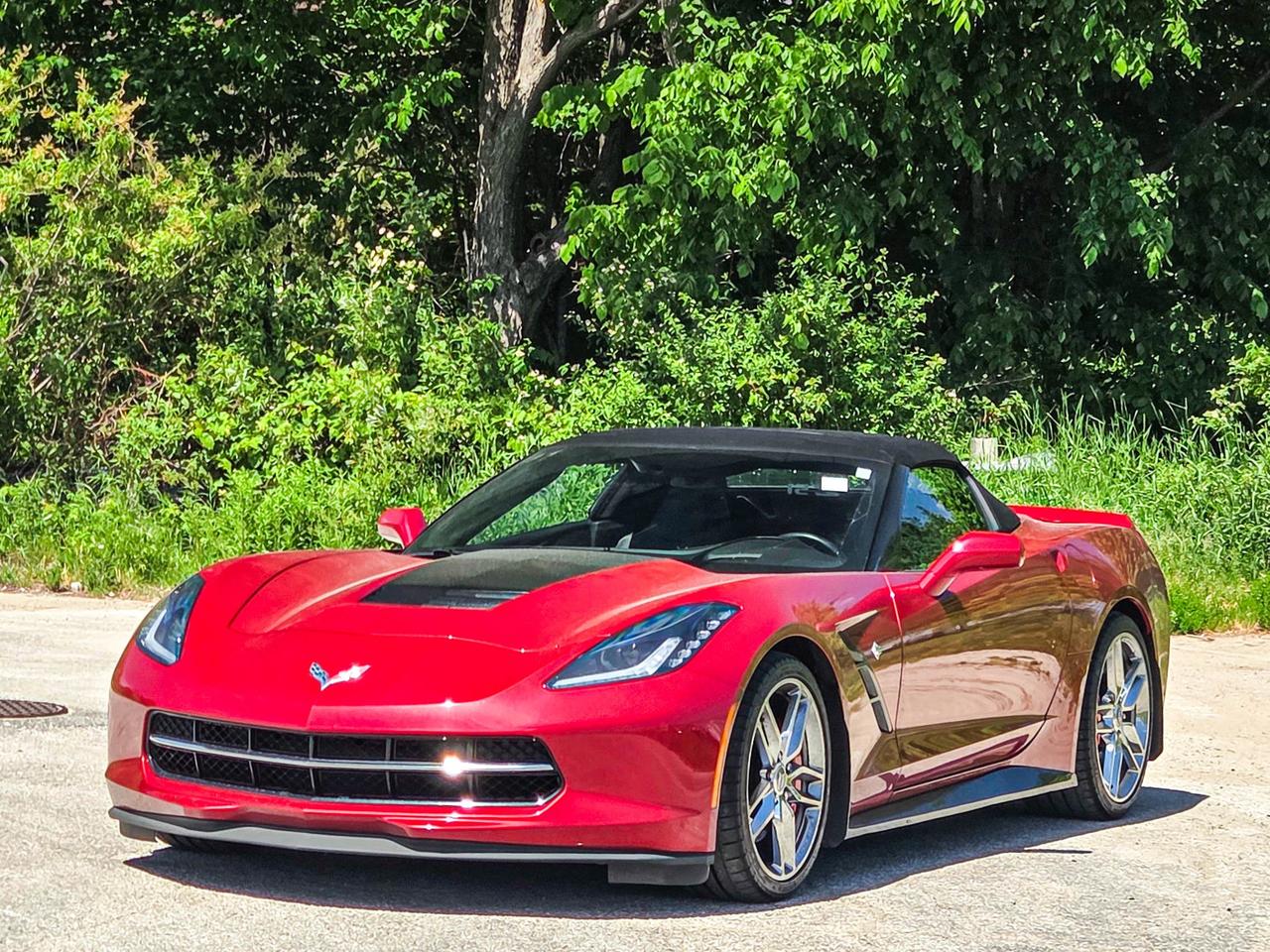 2015 Chevrolet Corvette Z51 2LT Photo