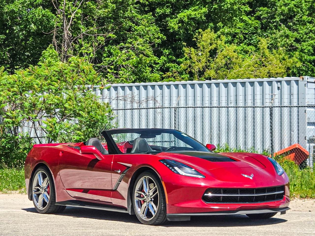 2015 Chevrolet Corvette Z51 2LT Photo